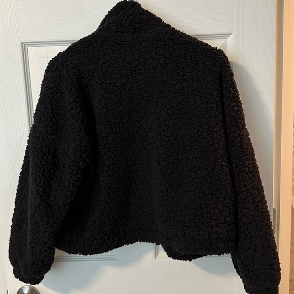 Urban Outfitters Sherpa Jacket (Black/XS) - Picture 3 of 5